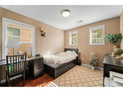 15028 NW 1st Avenue Vancouver WA 98685