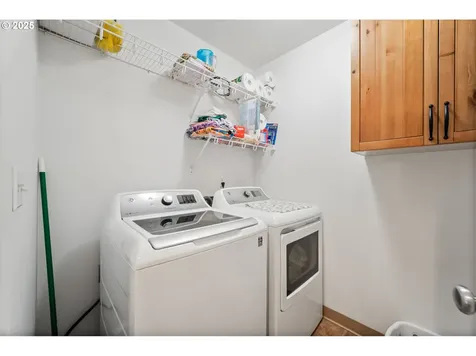 15028 NW 1st Avenue Vancouver WA 98685
