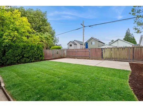 7312 N Oatman Avenue Portland OR 97217