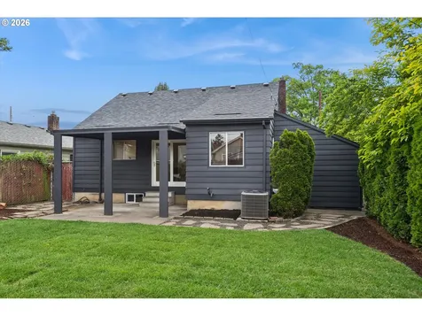 7312 N Oatman Avenue Portland OR 97217