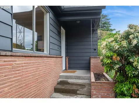 7312 N Oatman Avenue Portland OR 97217