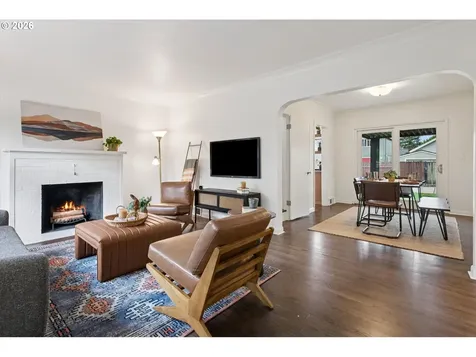 7312 N Oatman Avenue Portland OR 97217