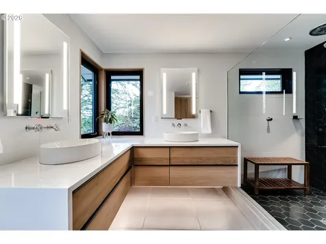 2775 Fillmore Street Eugene OR 97405