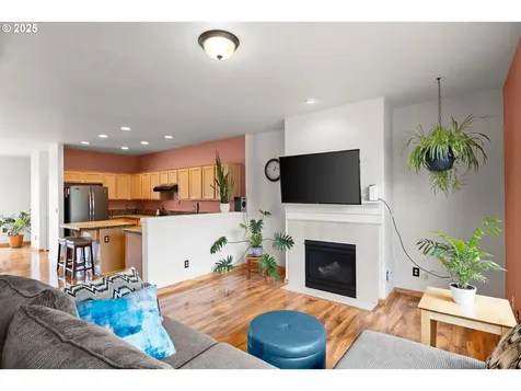 3497 SE Brookwood Avenue Hillsboro OR 97123