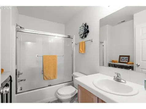 3497 SE Brookwood Avenue Hillsboro OR 97123