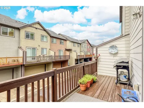 3497 SE Brookwood Avenue Hillsboro OR 97123