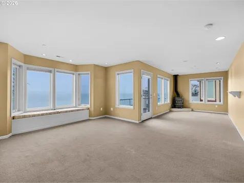 2889 Mill Pond Lane Astoria OR 97103