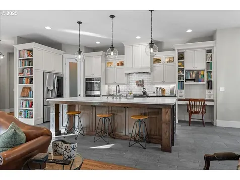 26810 NE 77th Street Vancouver WA 98682