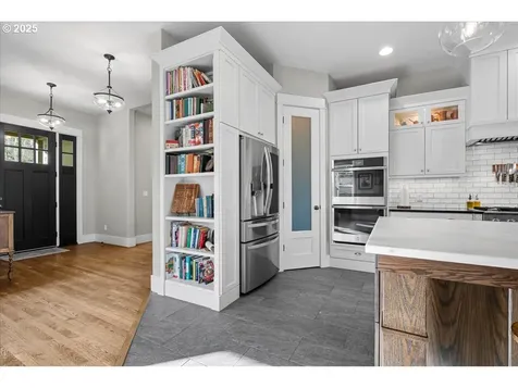 26810 NE 77th Street Vancouver WA 98682