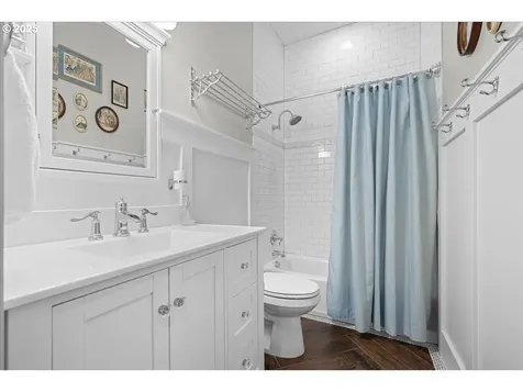 26810 NE 77th Street Vancouver WA 98682