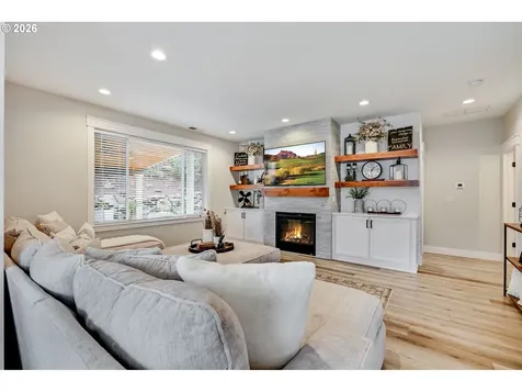 3321 Felton Street S Salem OR 97302