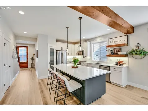 3321 Felton Street S Salem OR 97302