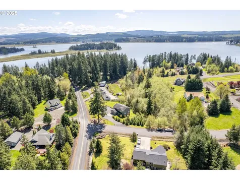 107 Basswood Drive Silver Lake WA 98645