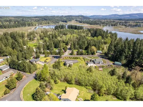 107 Basswood Drive Silver Lake WA 98645