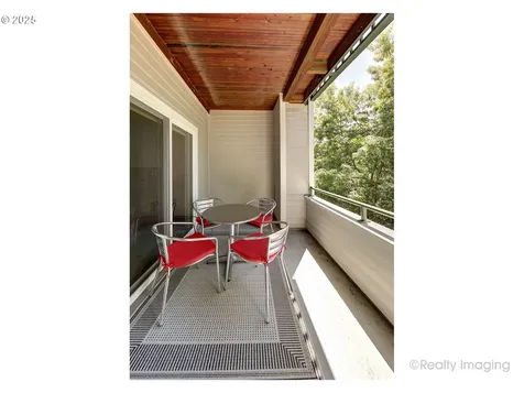 305 S Montgomery Street Portland OR 97201