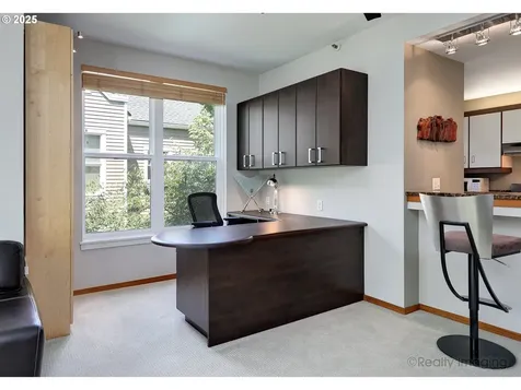 305 S Montgomery Street Portland OR 97201