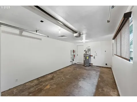 437 Simpson Avenue North Bend OR 97459