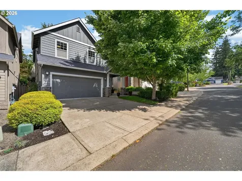 8962 SW 75th Place Portland OR 97223