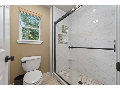 8962 SW 75th Place Portland OR 97223