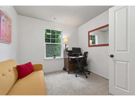 8962 SW 75th Place Portland OR 97223