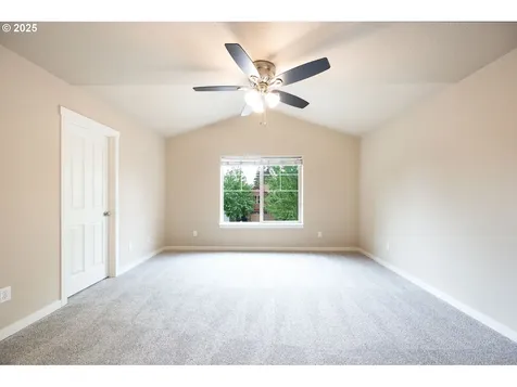 3614 NW 121st Circle Vancouver WA 98685