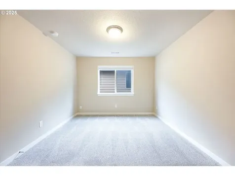 3614 NW 121st Circle Vancouver WA 98685