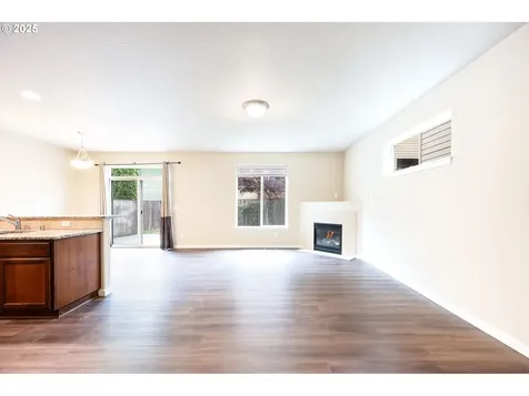 3614 NW 121st Circle Vancouver WA 98685