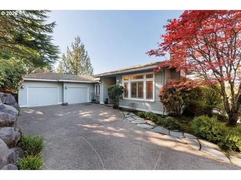 2212 NW Pinnacle Drive Portland OR 97229