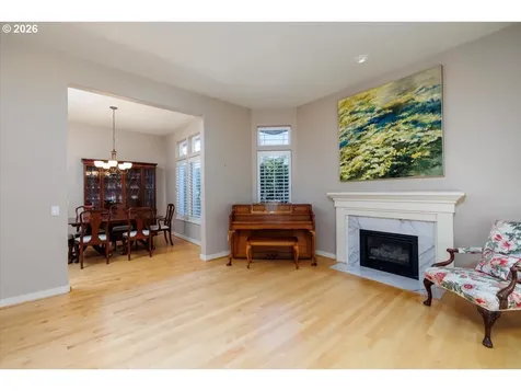 2212 NW Pinnacle Drive Portland OR 97229