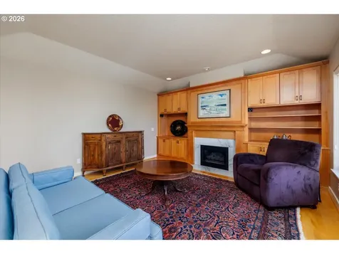 2212 NW Pinnacle Drive Portland OR 97229