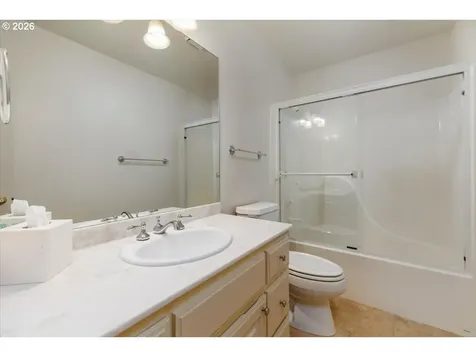2212 NW Pinnacle Drive Portland OR 97229