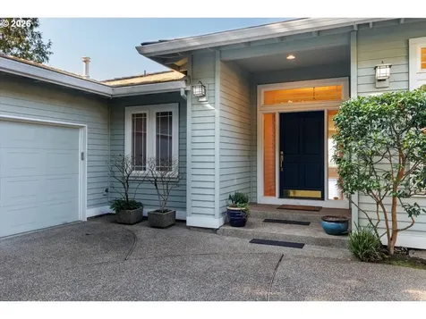 2212 NW Pinnacle Drive Portland OR 97229