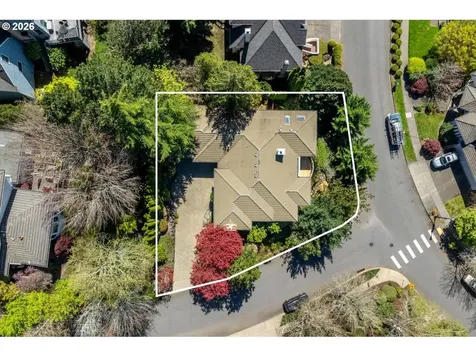 2212 NW Pinnacle Drive Portland OR 97229