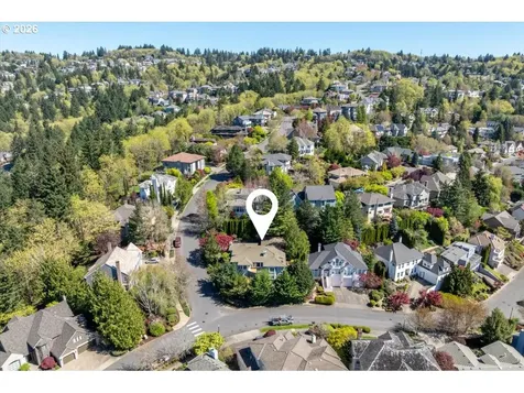 2212 NW Pinnacle Drive Portland OR 97229
