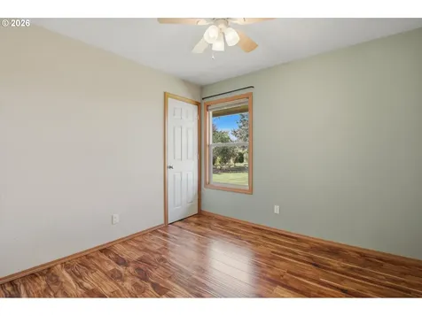 1270 NE Blossom Drive Mcminnville OR 97128
