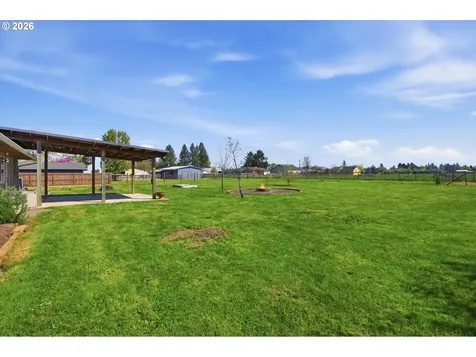 1270 NE Blossom Drive Mcminnville OR 97128