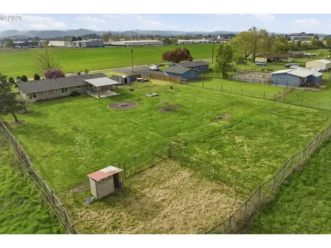 1270 NE Blossom Drive Mcminnville OR 97128