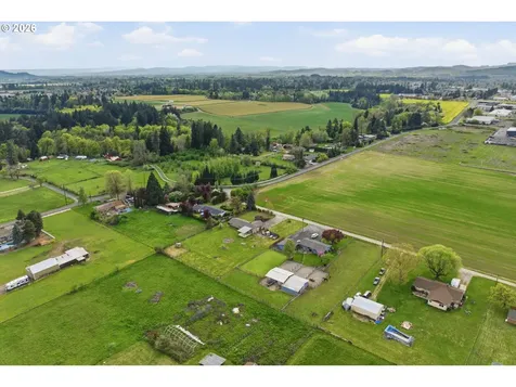 1270 NE Blossom Drive Mcminnville OR 97128