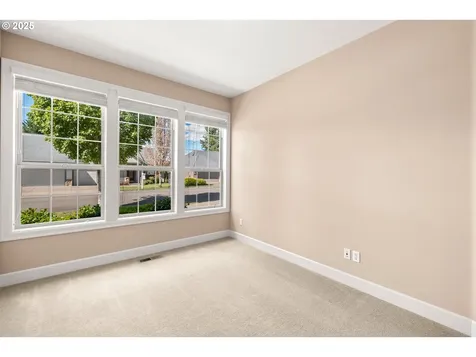 1465 NE 15th Avenue Canby OR 97013