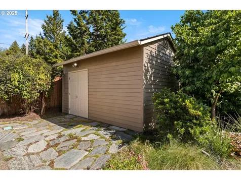 1465 NE 15th Avenue Canby OR 97013