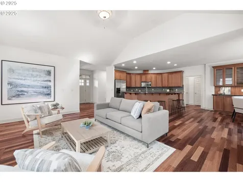 1465 NE 15th Avenue Canby OR 97013