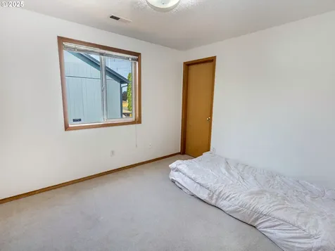 2907 NE 166th Place Vancouver WA 98682