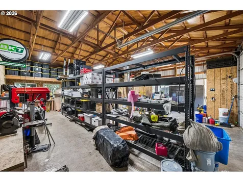 18600 NW Meadow Lake Road Yamhill OR 97148