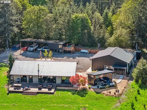 18600 NW Meadow Lake Road Yamhill OR 97148