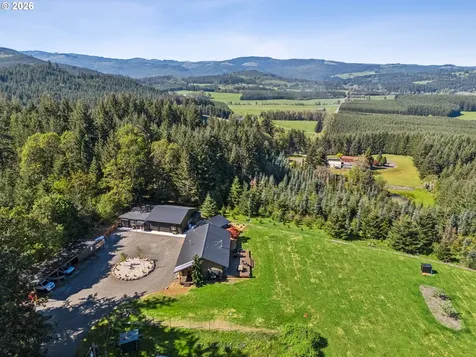 18600 NW Meadow Lake Road Yamhill OR 97148