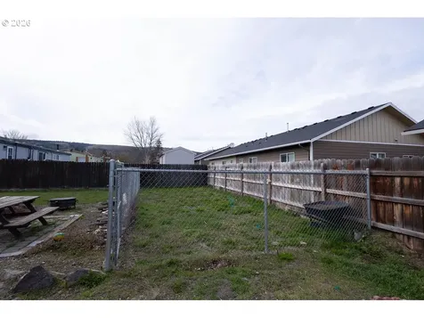 2225 Terra Lea Court La Grande OR 97850