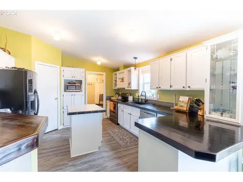 2225 Terra Lea Court La Grande OR 97850