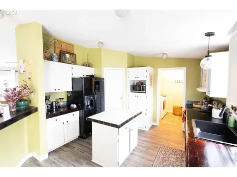 2225 Terra Lea Court La Grande OR 97850