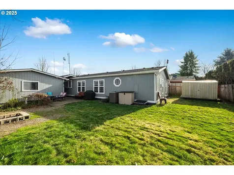1073 NW Cypress Street Mcminnville OR 97128