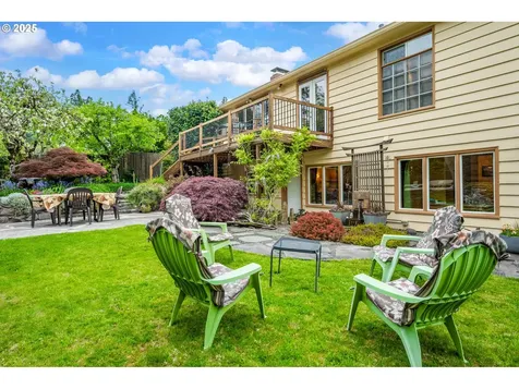 9925 SW 59th Avenue Portland OR 97219